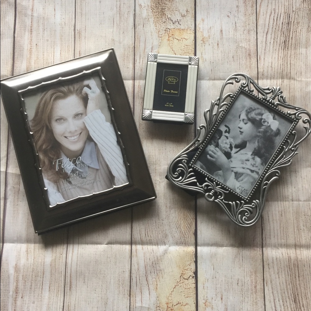 Bundle of picture frames-NEW